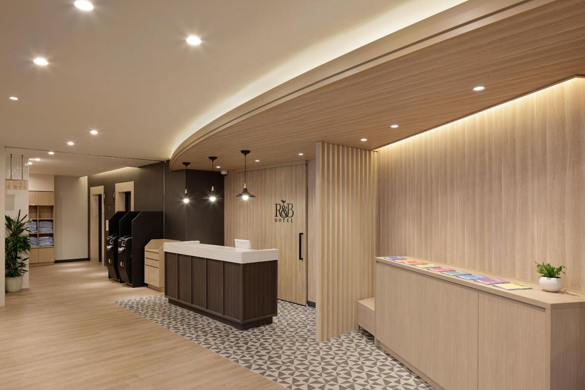 Washington R&B Hotel Ueno Hirokoji Tōkyō Extérieur photo